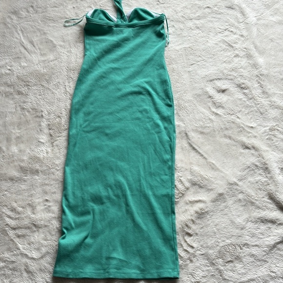 Nine West Teal Halter Maxi Dress |Flowy Summer Vacation & Wedding Guest Look - Picture 6 of 9